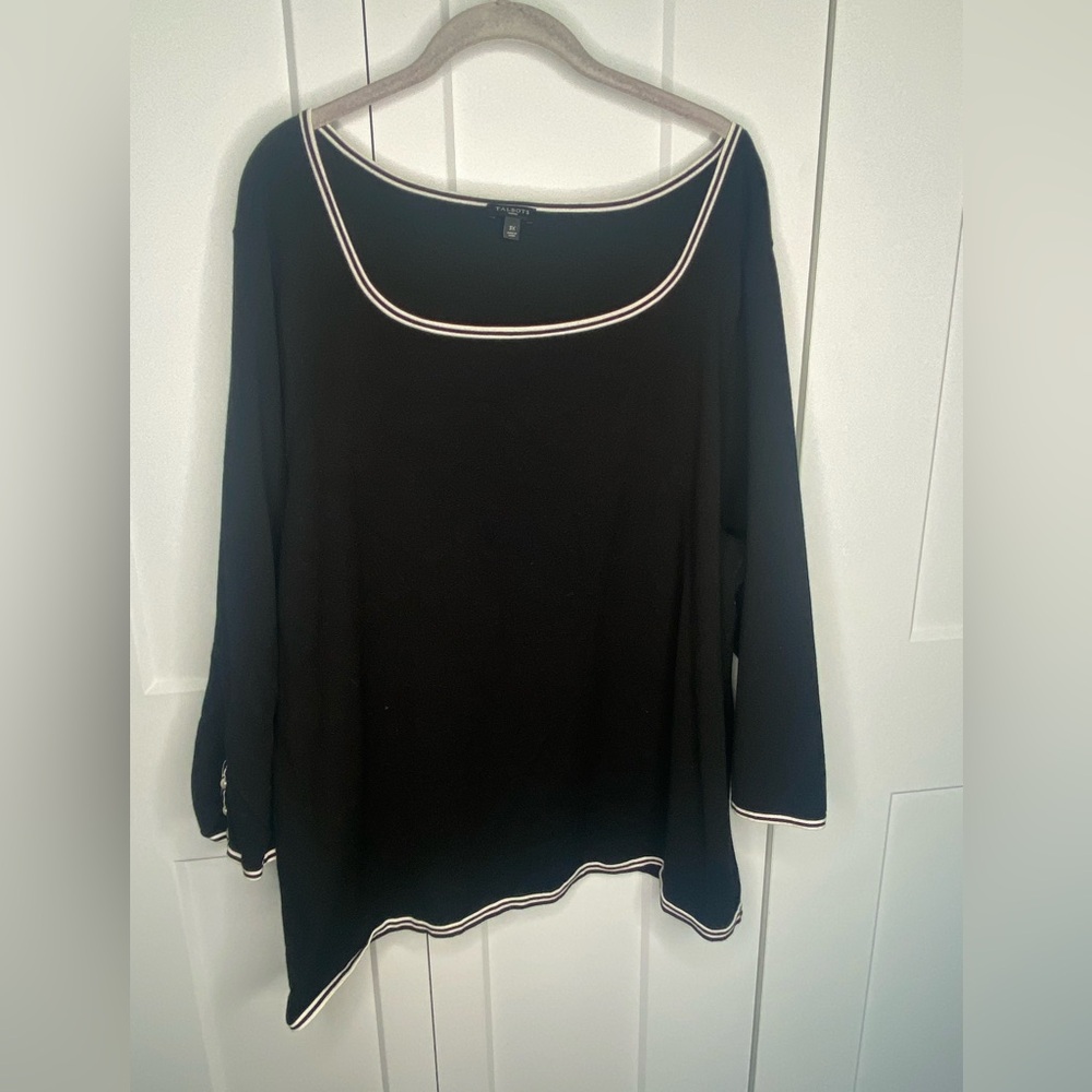 Talbots Black Long Sleeve Top with White Trim